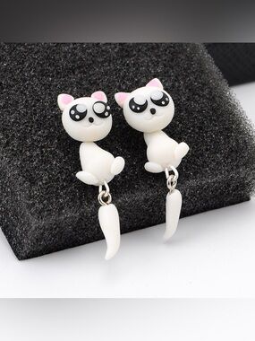 Cute White Cat Dangle Earrings with Pink Ear Accents